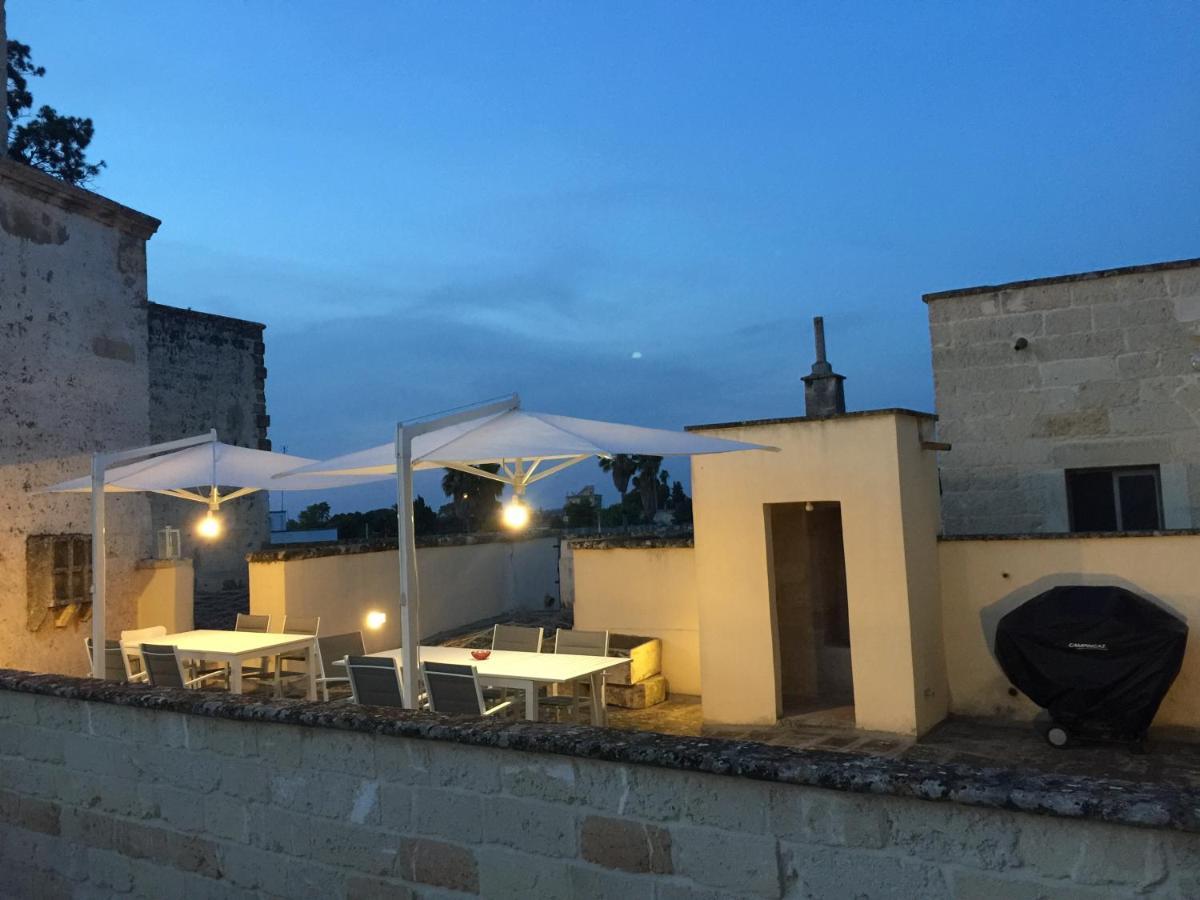 Bed and Breakfast Palazzo De Carlo E Il Parco Dei 7 Pozzi à Lecce Extérieur photo