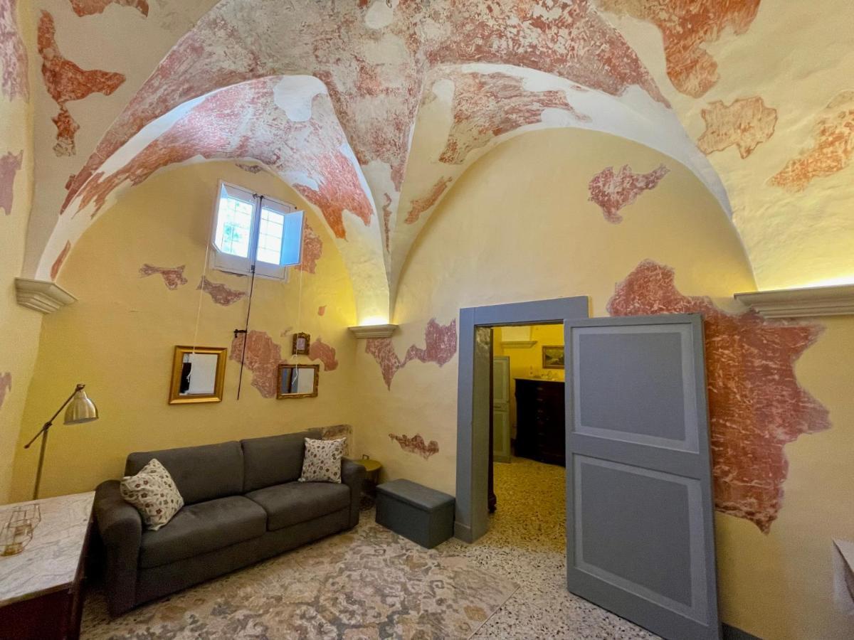 Bed and Breakfast Palazzo De Carlo E Il Parco Dei 7 Pozzi à Lecce Extérieur photo