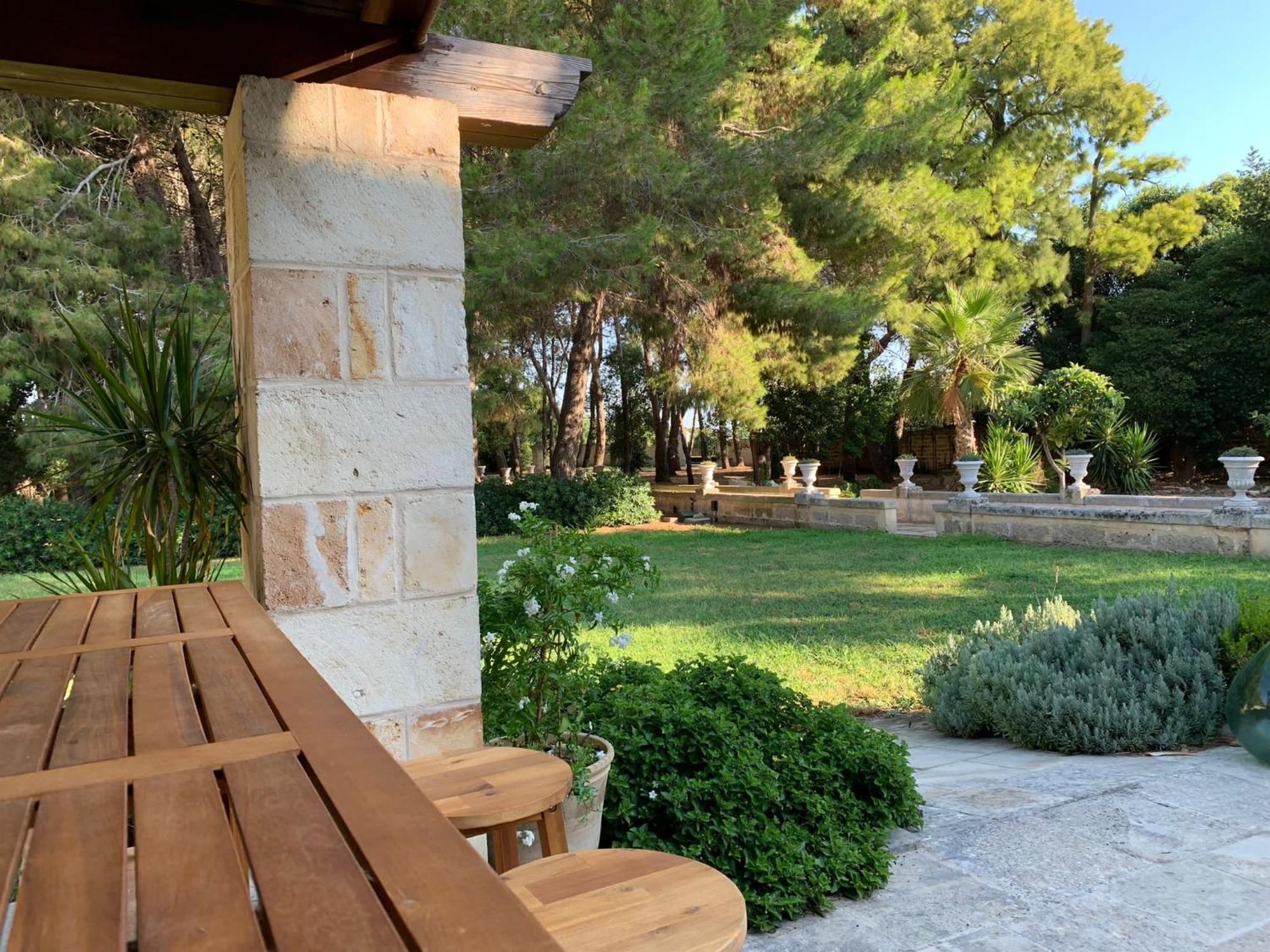 Bed and Breakfast Palazzo De Carlo E Il Parco Dei 7 Pozzi à Lecce Extérieur photo