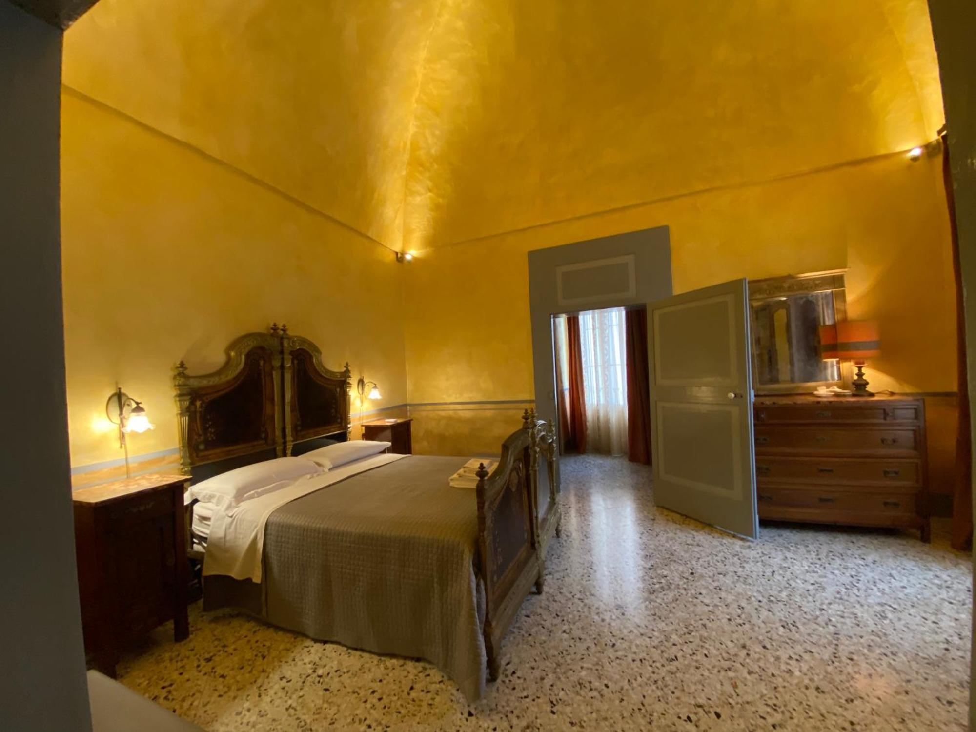 Bed and Breakfast Palazzo De Carlo E Il Parco Dei 7 Pozzi à Lecce Extérieur photo
